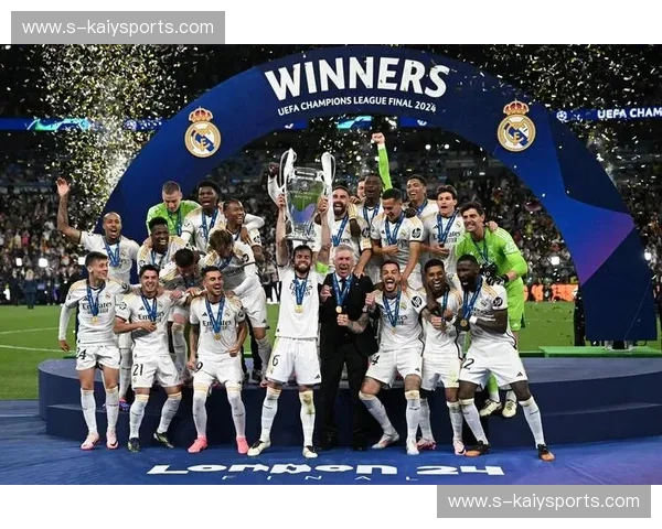 欧冠史诗：13冠皇马与6冠拜仁的巅峰对决，王者之争永不落幕